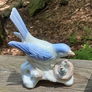 Otagiri Ceramic Blue Bird With Baby Chicks In Nest Made In Japan